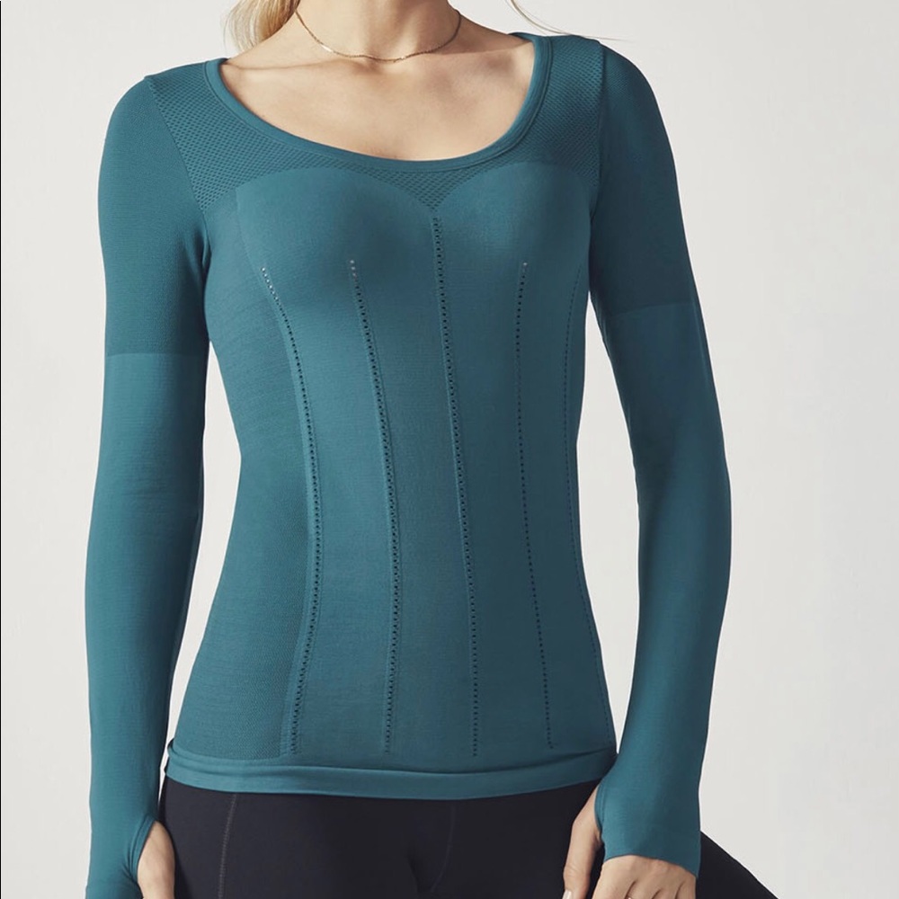NWT Fabletics Delta Top
